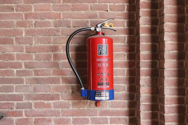 ¿Cómo hacer  el mantenimiento de los extintores?